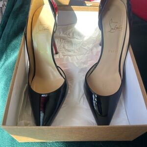 Authentic Christian Louboutin So Kate Pumps